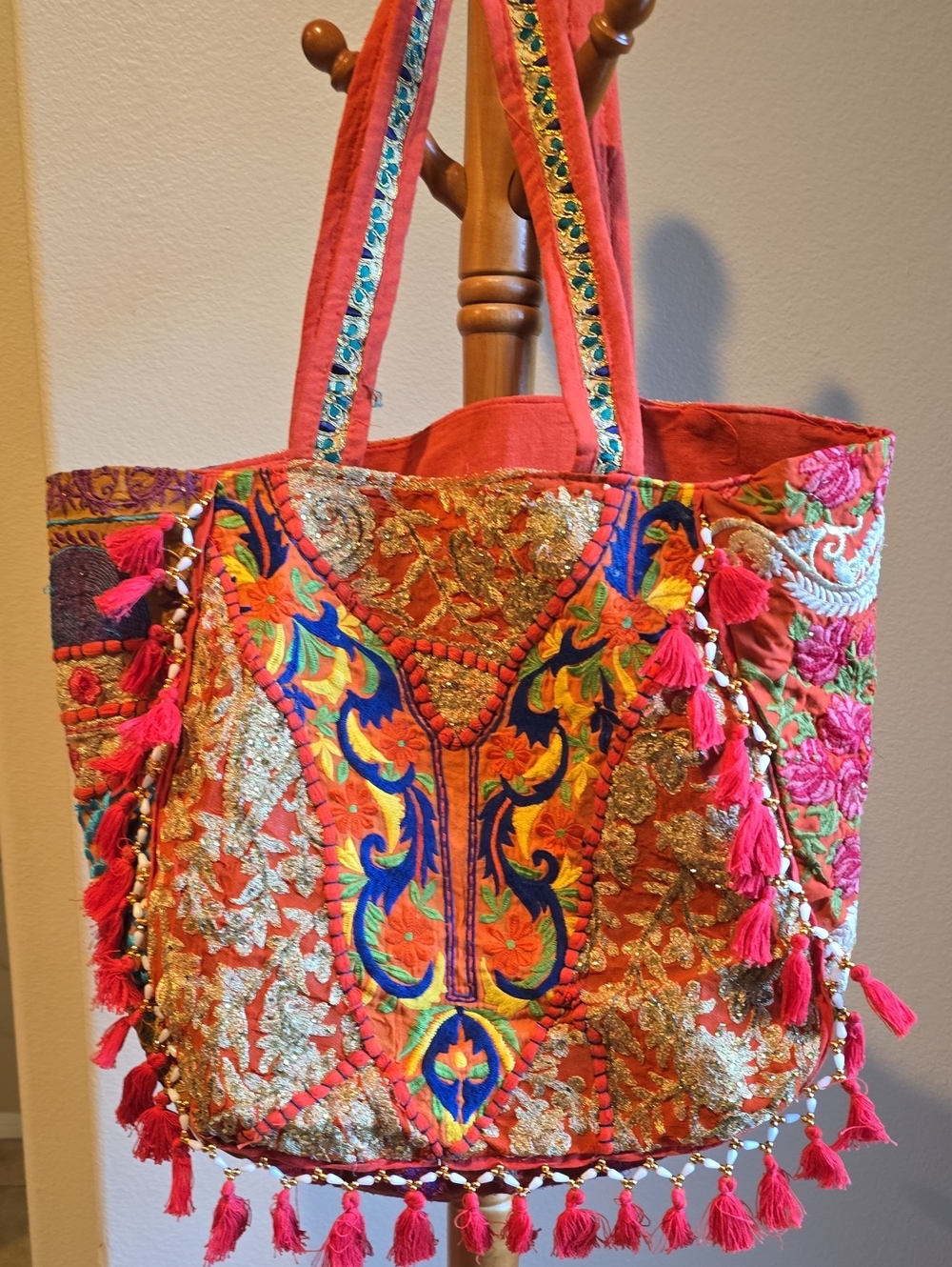 Boho Embroidered Pink Tassel Tote